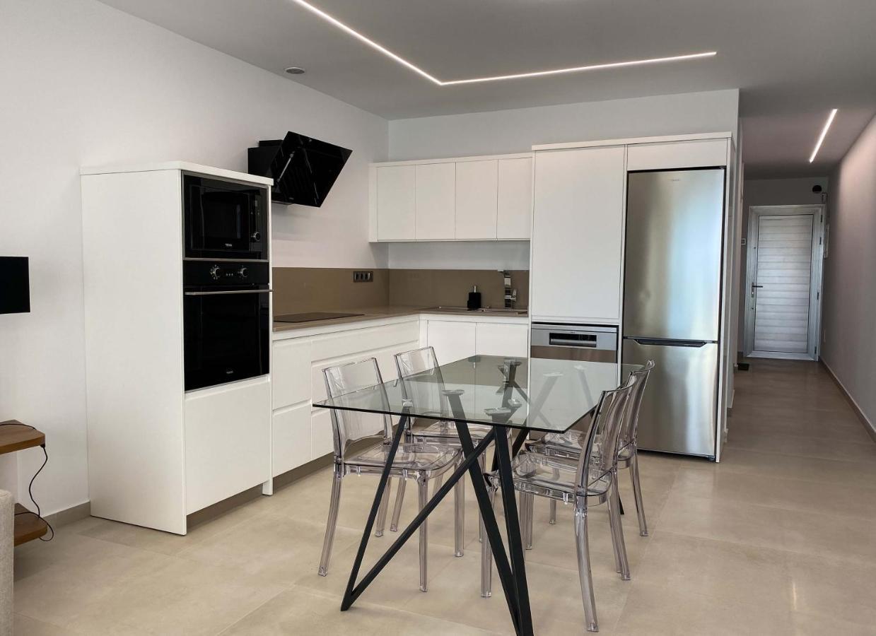 Marina Suites 8 Плайя-Бланка Екстер'єр фото
